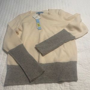Antonio Melani cashmere sweater. Size small.